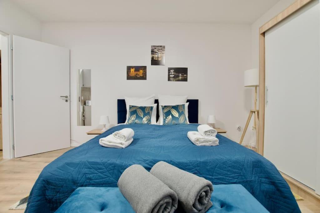 Appartement Standard By Hi5-horvath Mihaly Square *